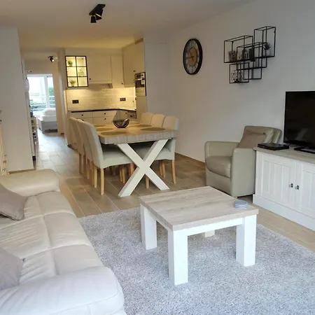 Edwards House 0102 With Location Apartment Nieuwpoort