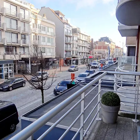 Edwards House 0102 With Location Nieuwpoort